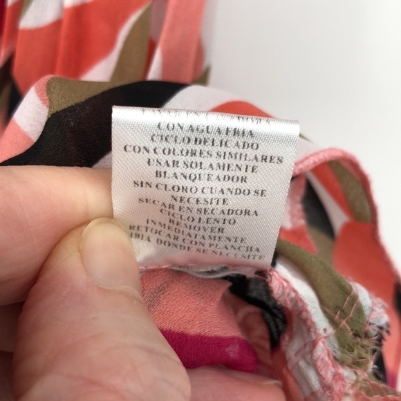 Bethany Semi Sheer Sleeveless Top Size XXL (20) - Picture 5 of 13